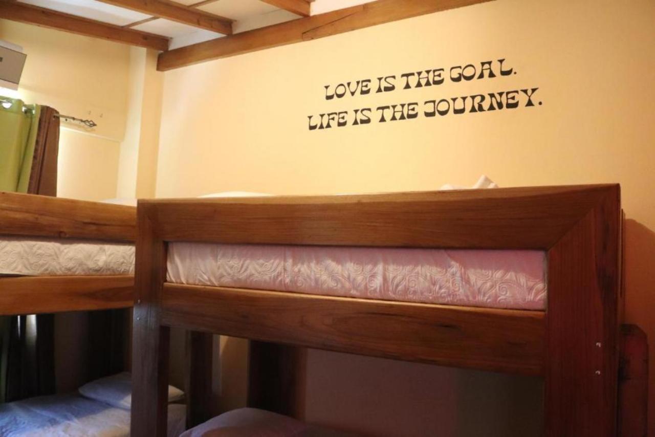 Planet B Hostel - Adults Only Vườn quốc gia Vườn quốc gia Manuel Antonio Ngoại thất bức ảnh